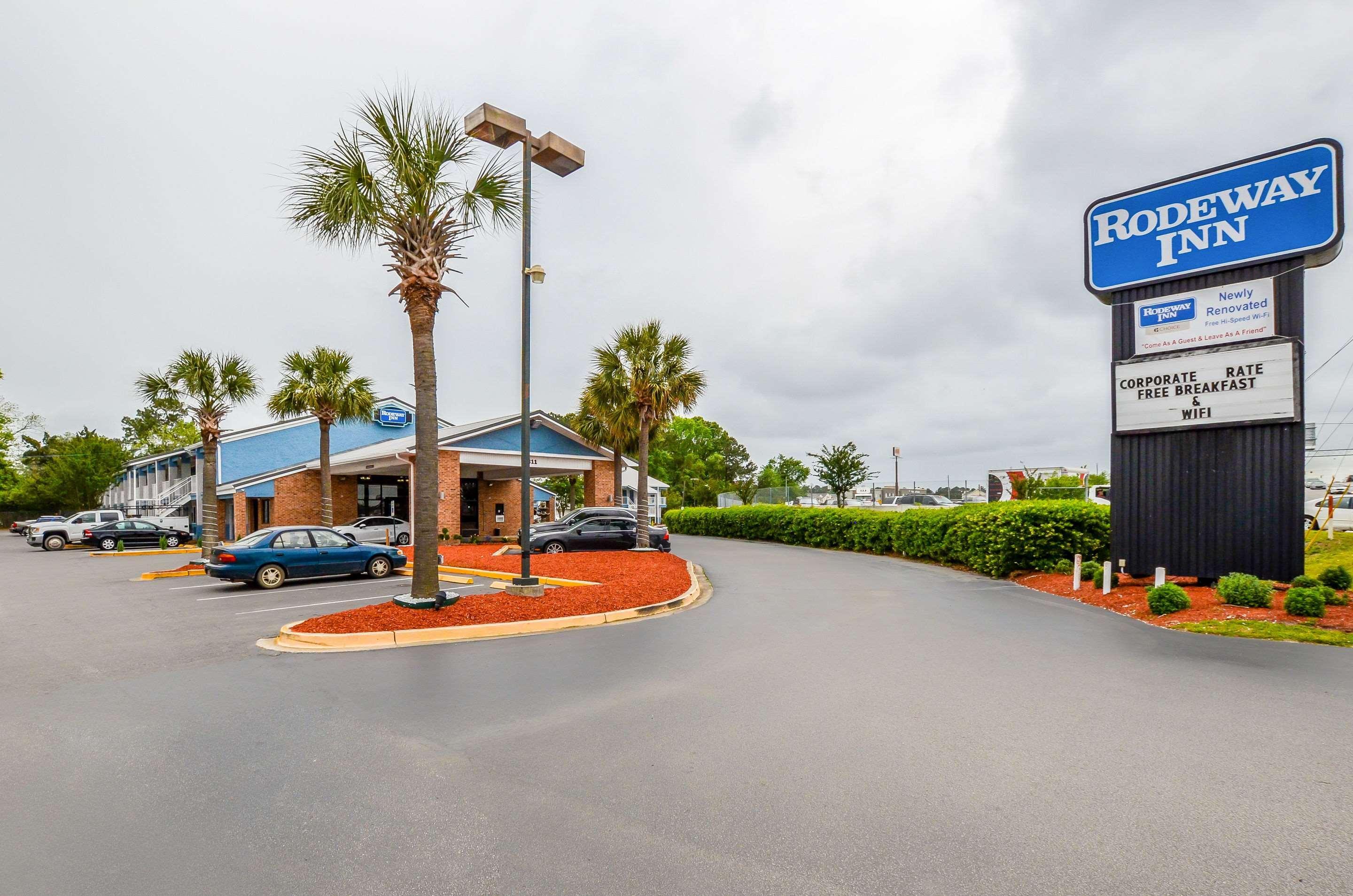 Rodeway Inn North Charleston - Ashley Phosphate Екстериор снимка