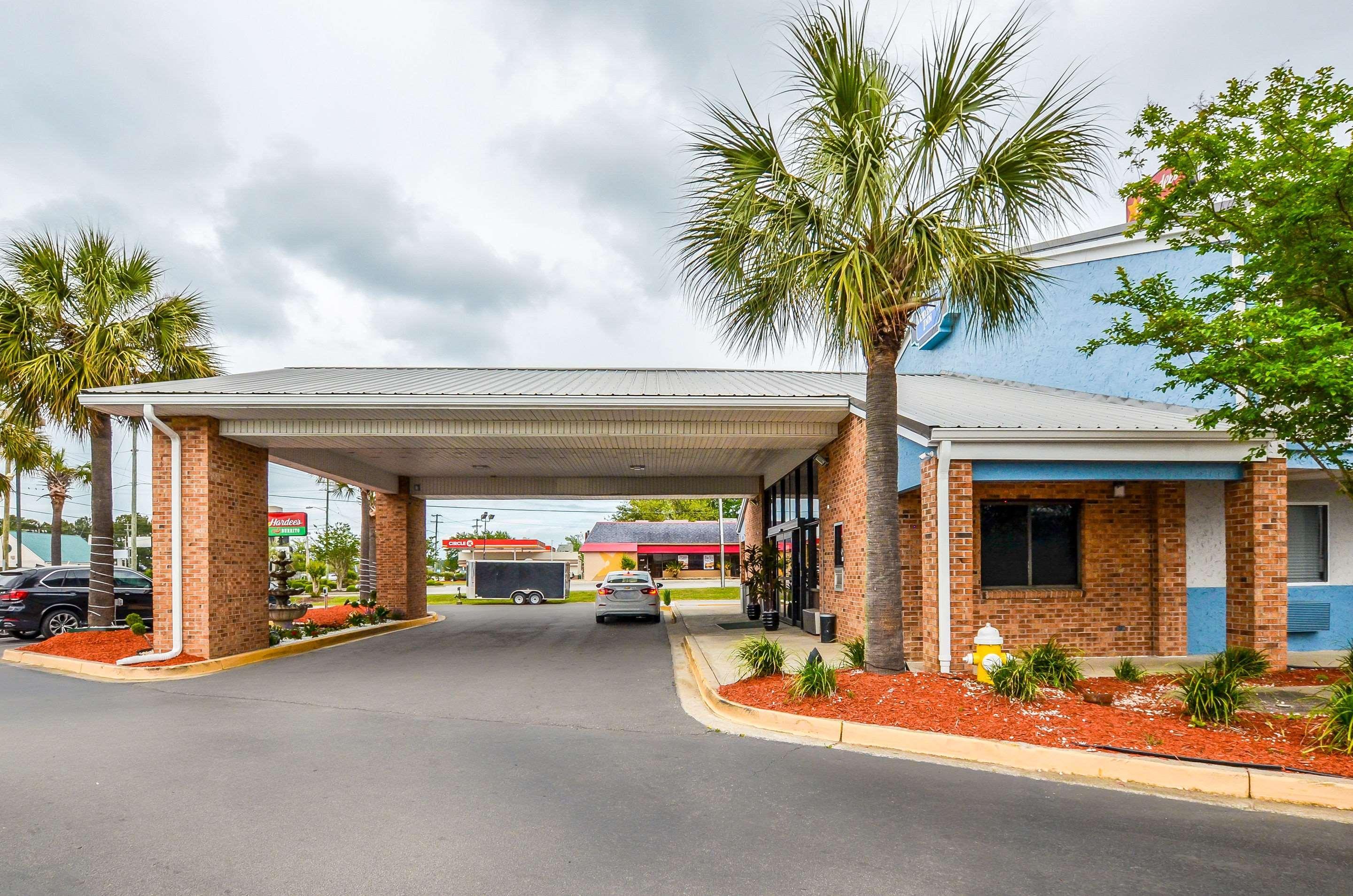 Rodeway Inn North Charleston - Ashley Phosphate Екстериор снимка