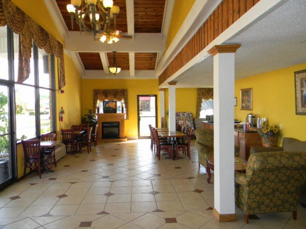 Rodeway Inn North Charleston - Ashley Phosphate Екстериор снимка