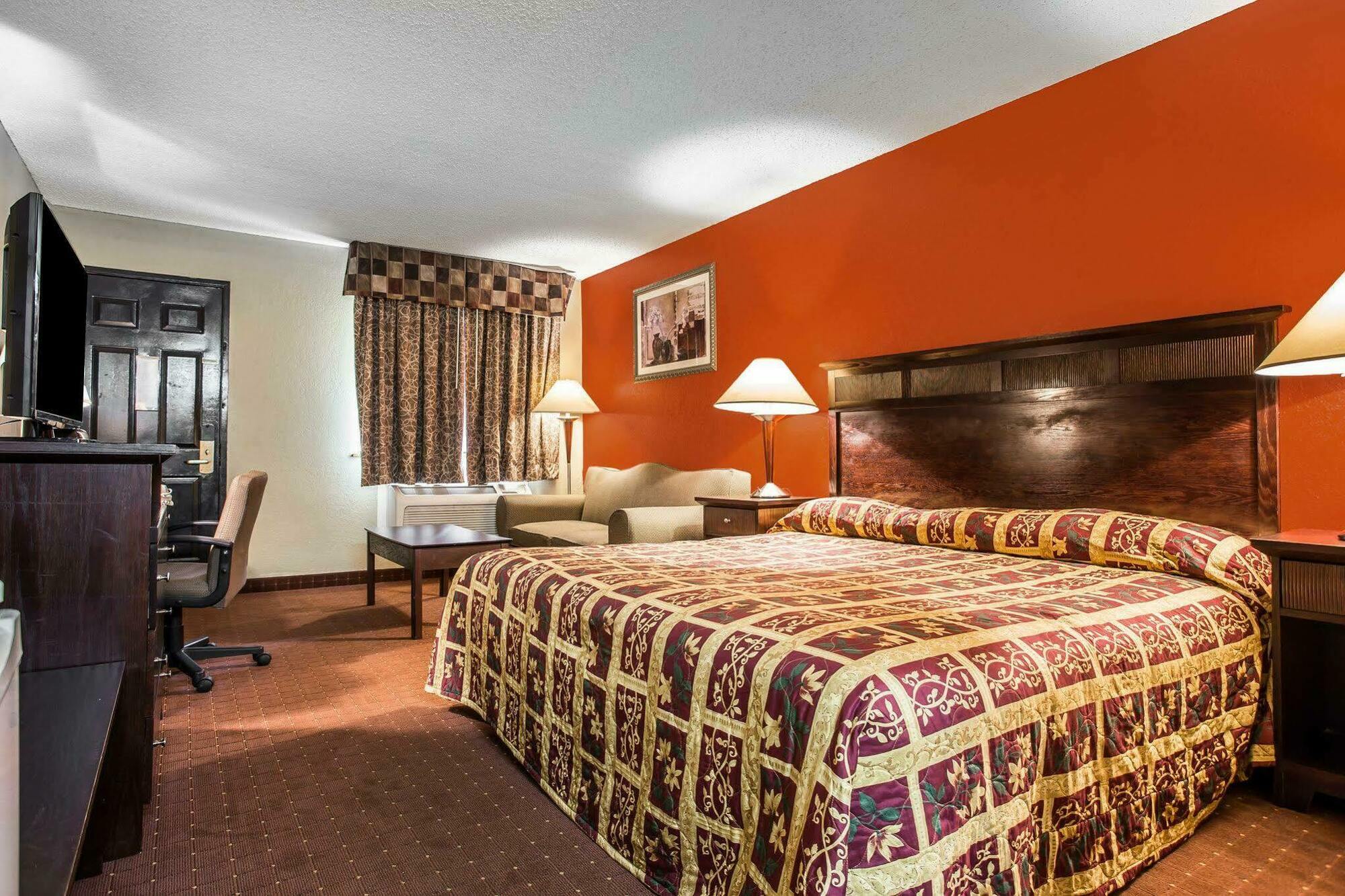 Rodeway Inn North Charleston - Ashley Phosphate Екстериор снимка